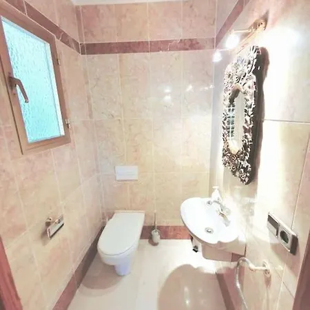 Kk Βίλα Μαρμπέλλα