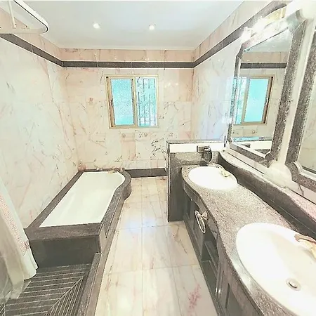 Kk Βίλα Μαρμπέλλα